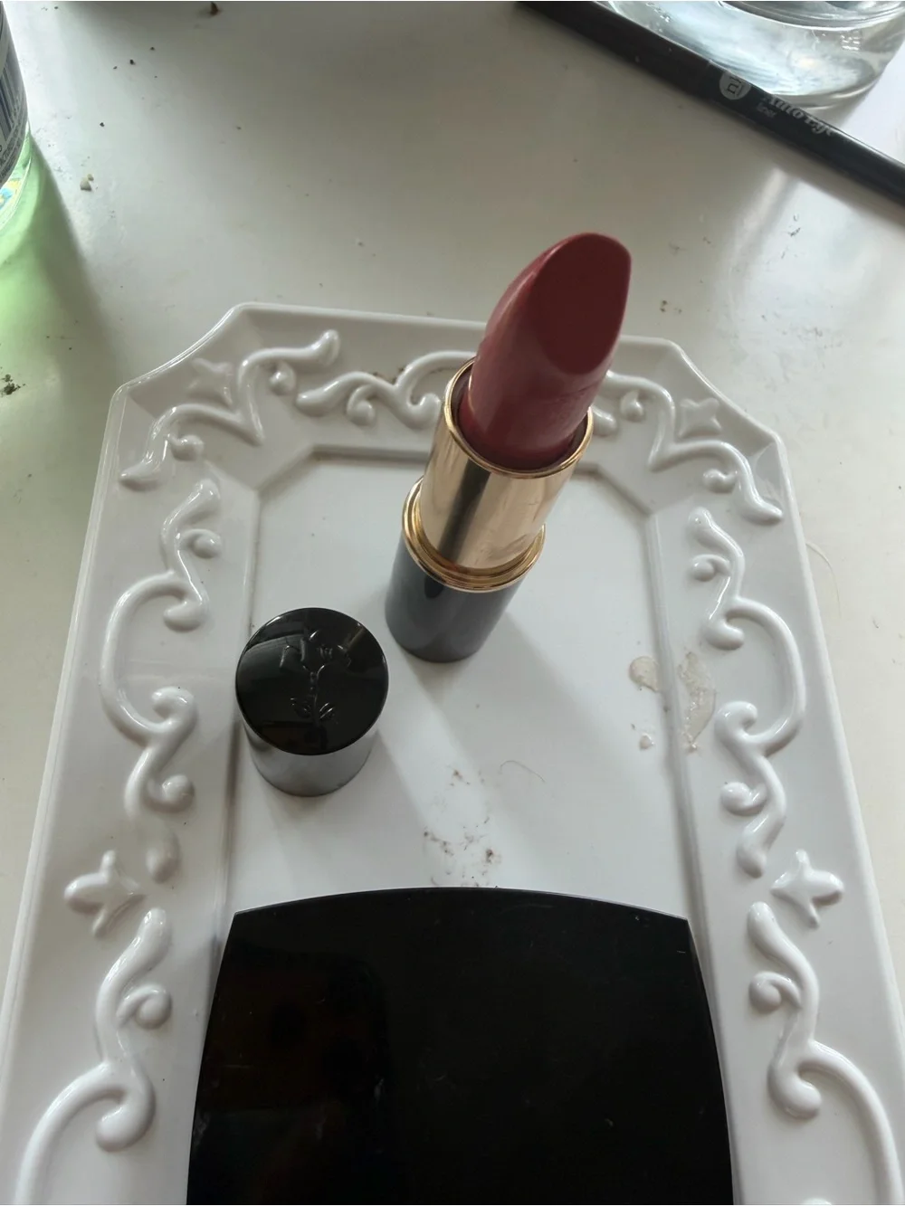 Eyeshadow quad and rose petale lipstick